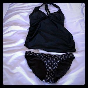 NWOT Old Navy maternity tankini set